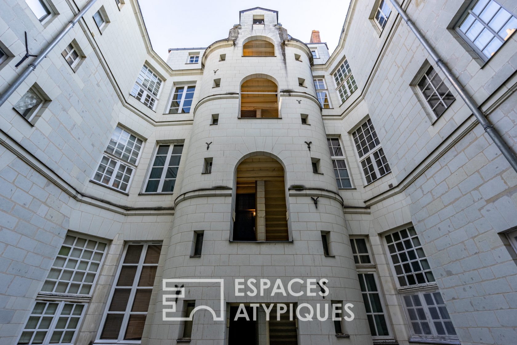 Appartement de style – Nantes Hyper Centre