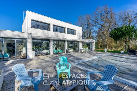 Villa californienne avec piscine dans le vignoble