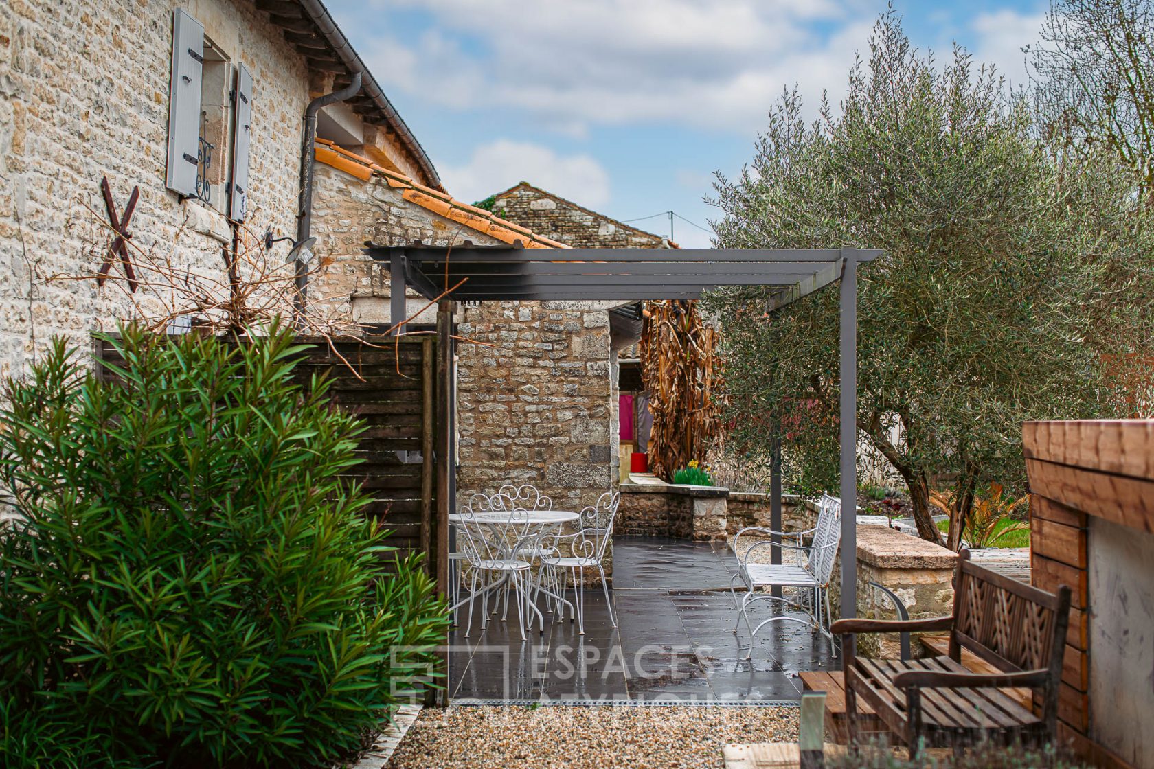 Longère authentique et sa maison d’amis