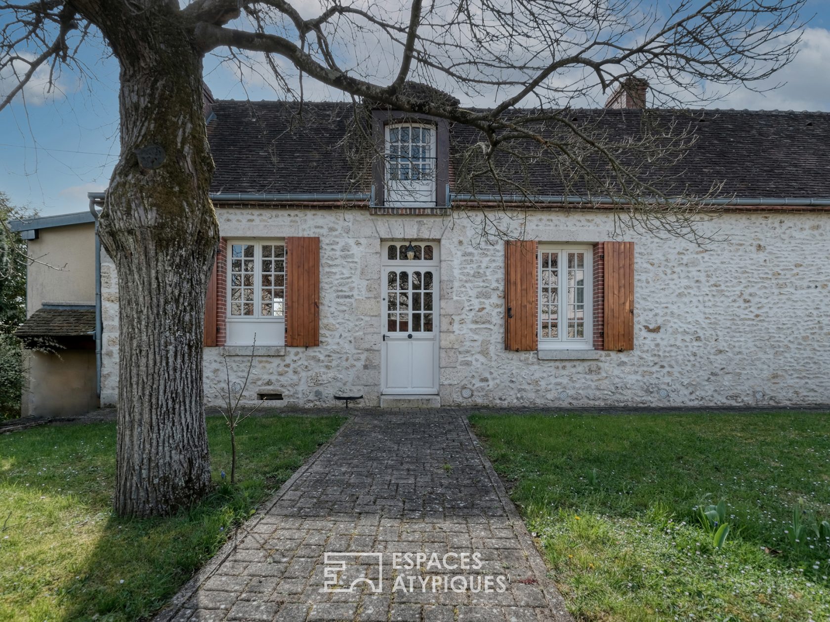 Ancien presbytère à réinventer près de Chateau Landon