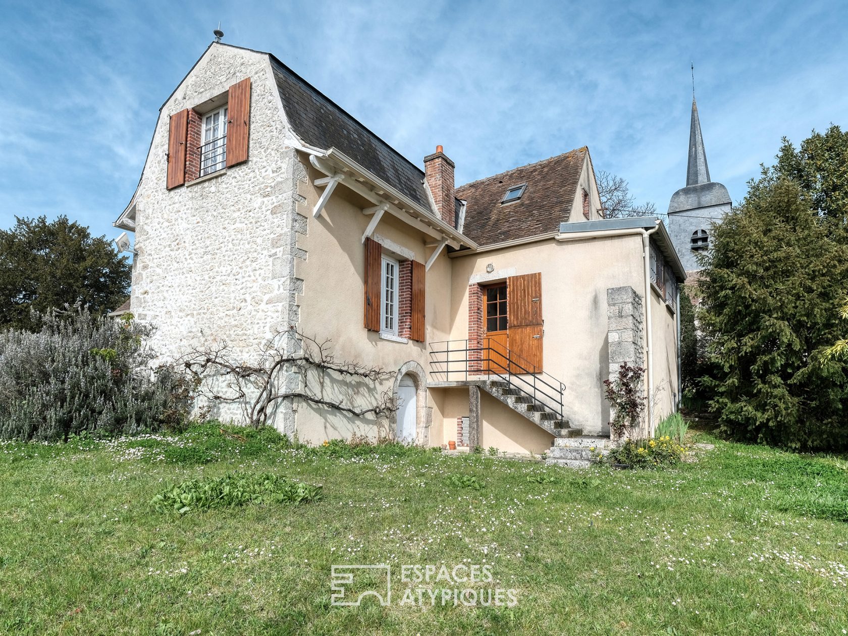 Ancien presbytère à réinventer près de Chateau Landon