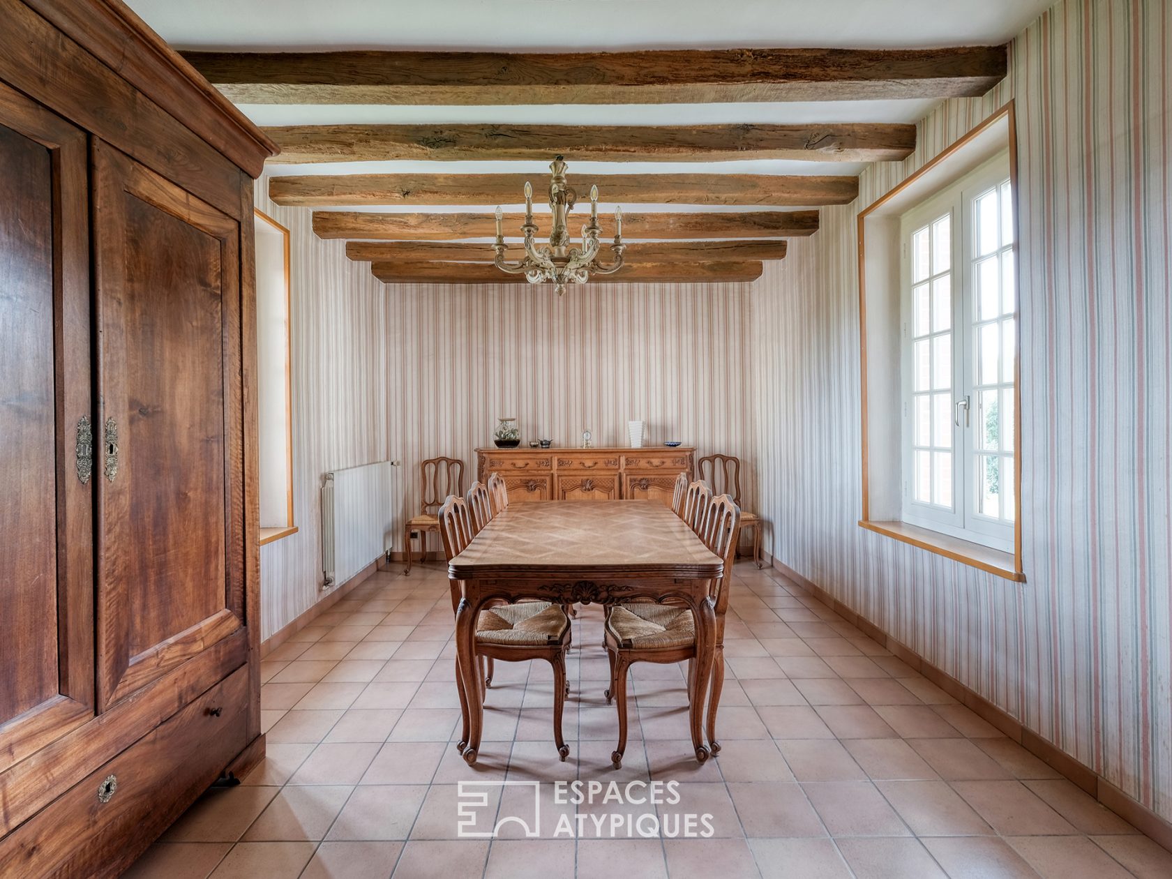 Ancien presbytère à réinventer près de Chateau Landon