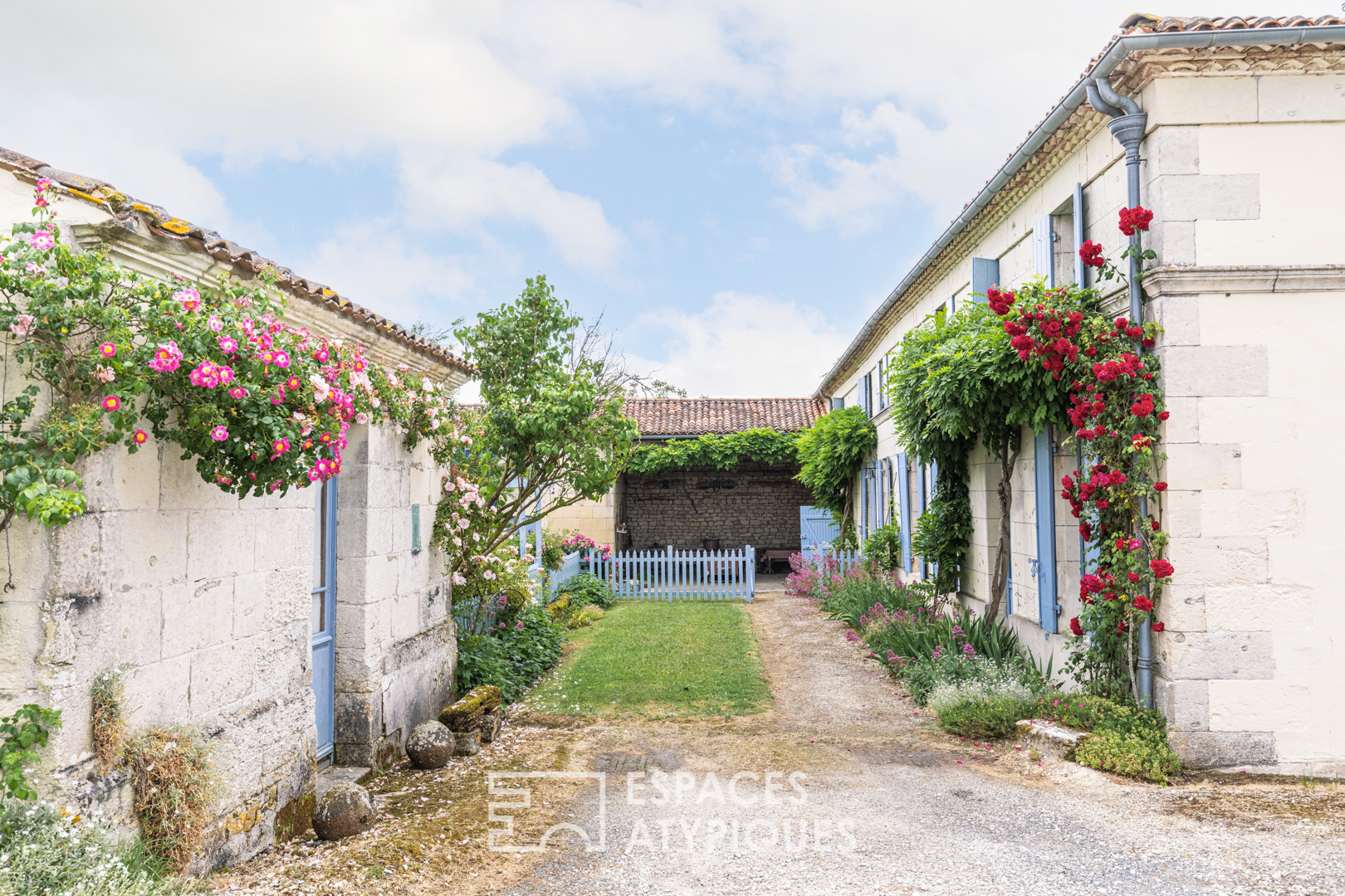 Propriété de charme et son ancien moulin