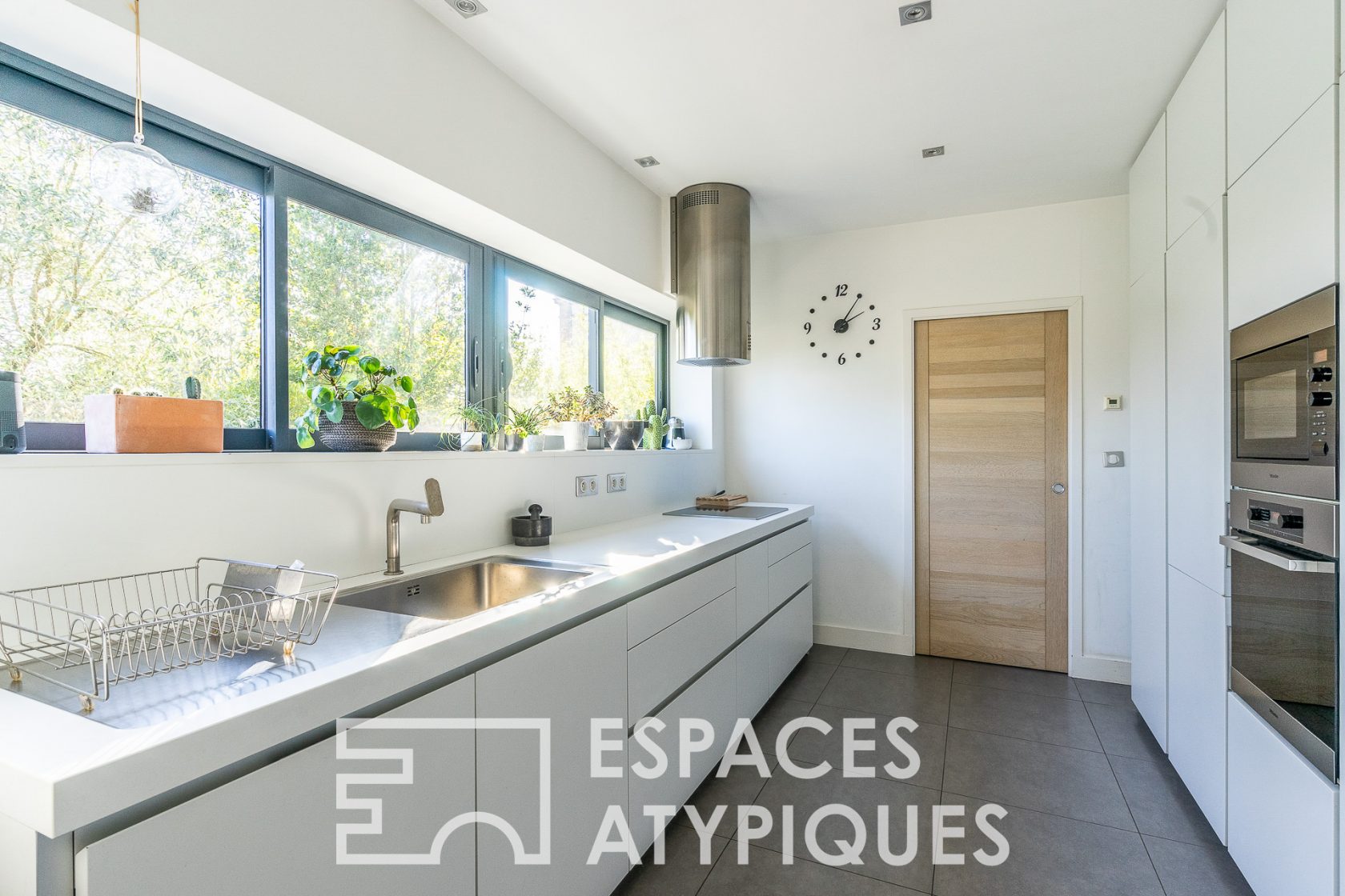 Belle Maison Contemporaine au style épuré