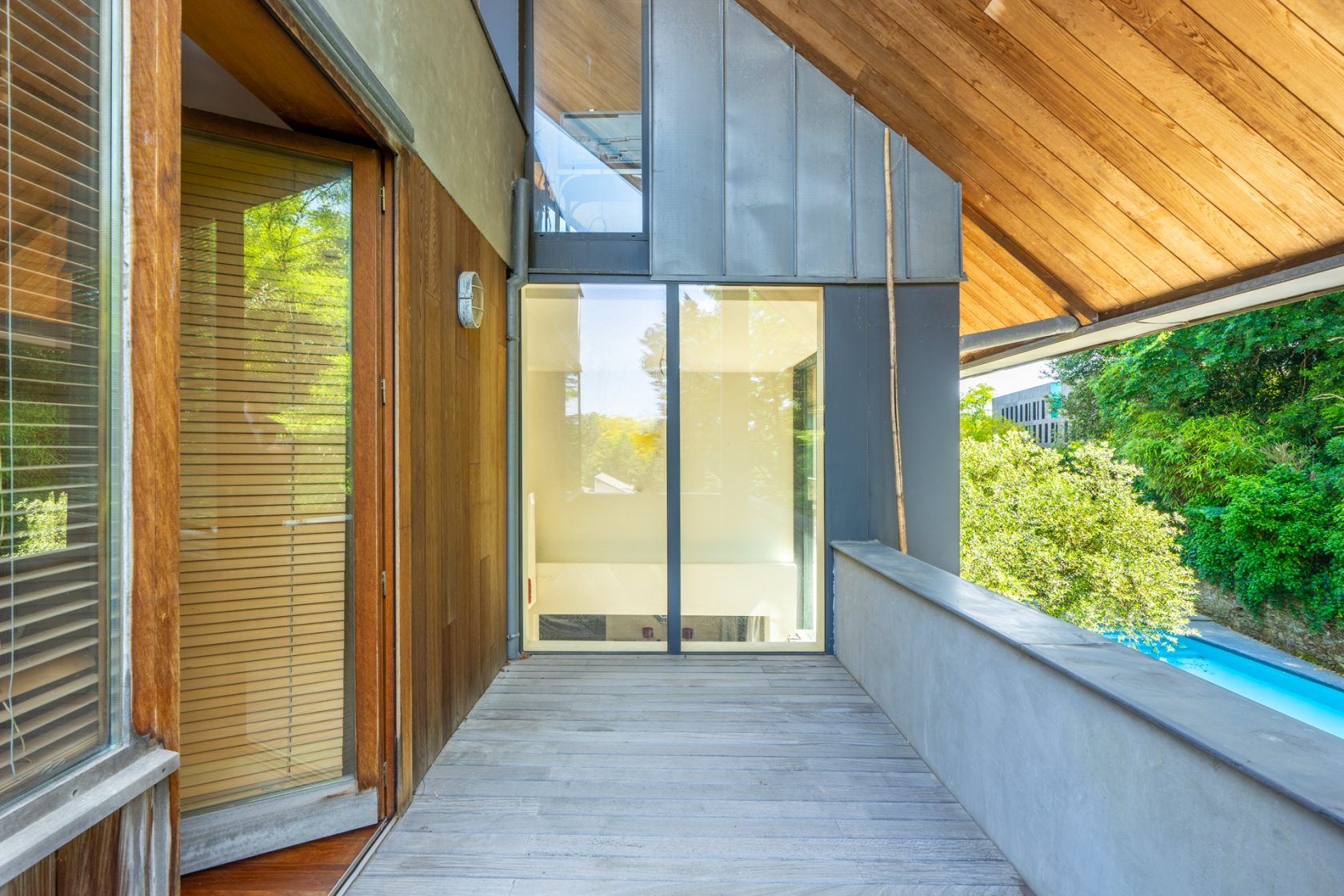 Timeless architect-designed house near the Sèvre in Nantes