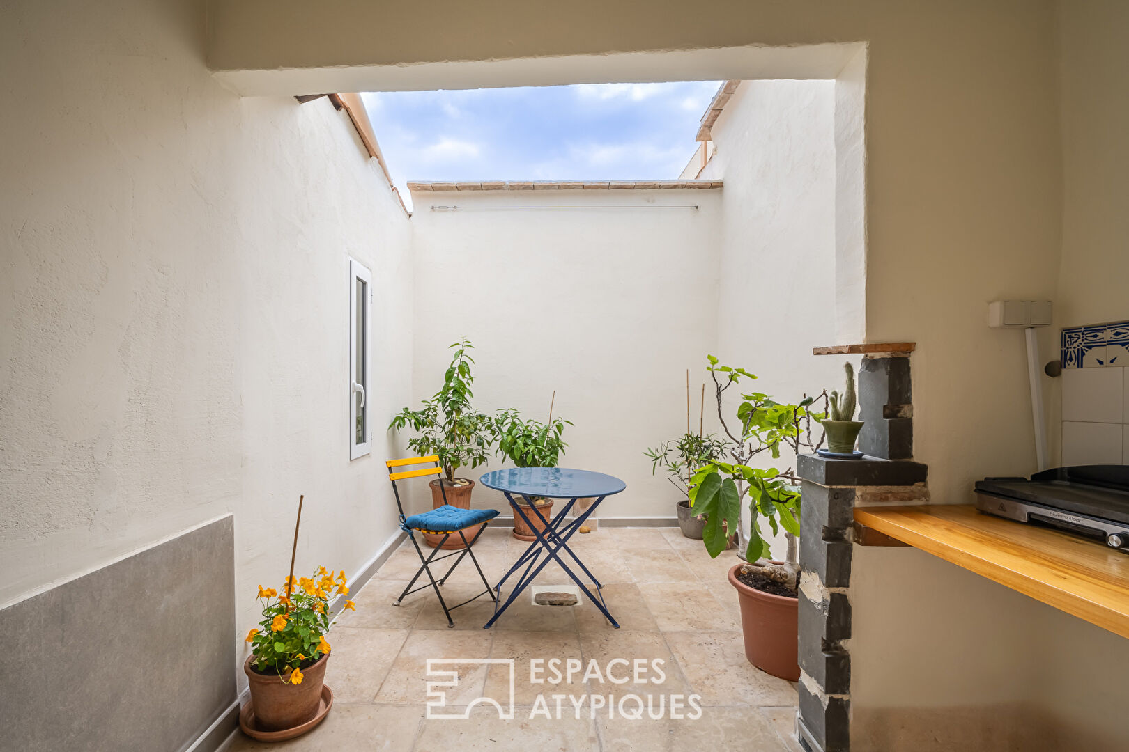 Renovated town house with generous volumes in the heart of Sète