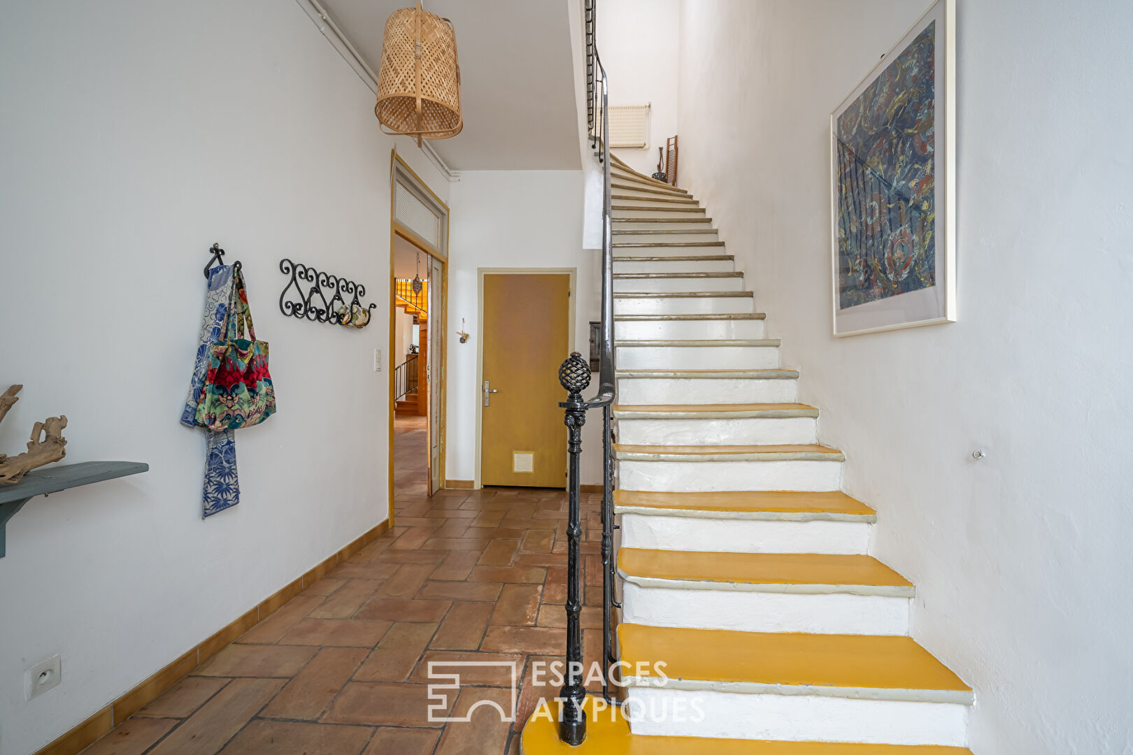 Renovated town house with generous volumes in the heart of Sète