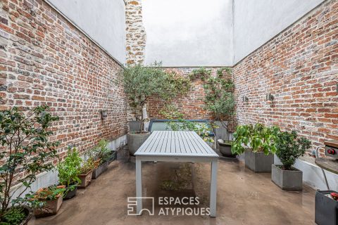 Maison contemporaine avec patio et terrasses