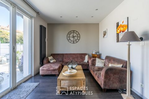 Maison familiale sur terrasse avec piscine et spa