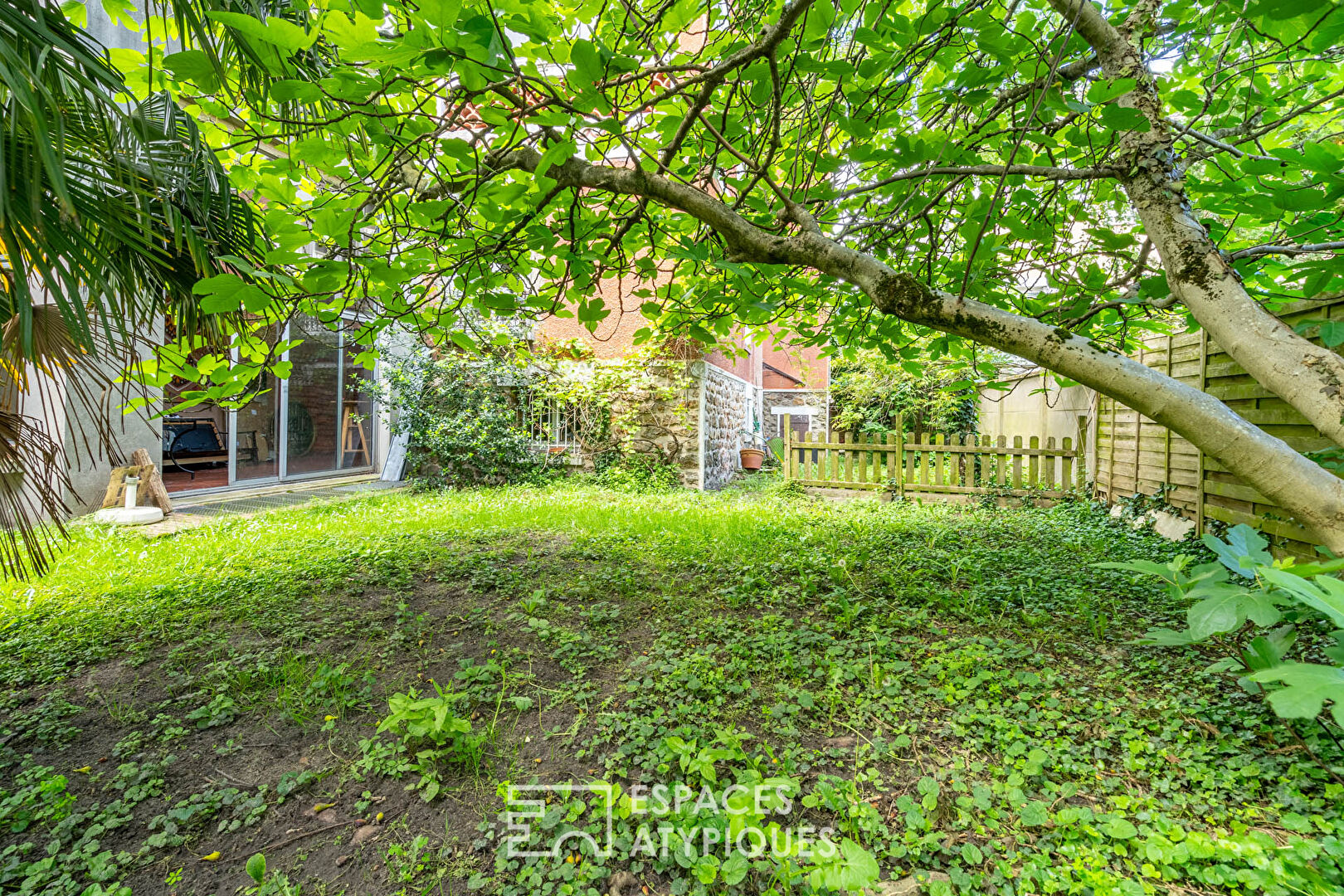 Artist’s house with garden