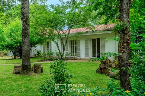 Maison d’architecte seventies et sa maison d’été sur parc