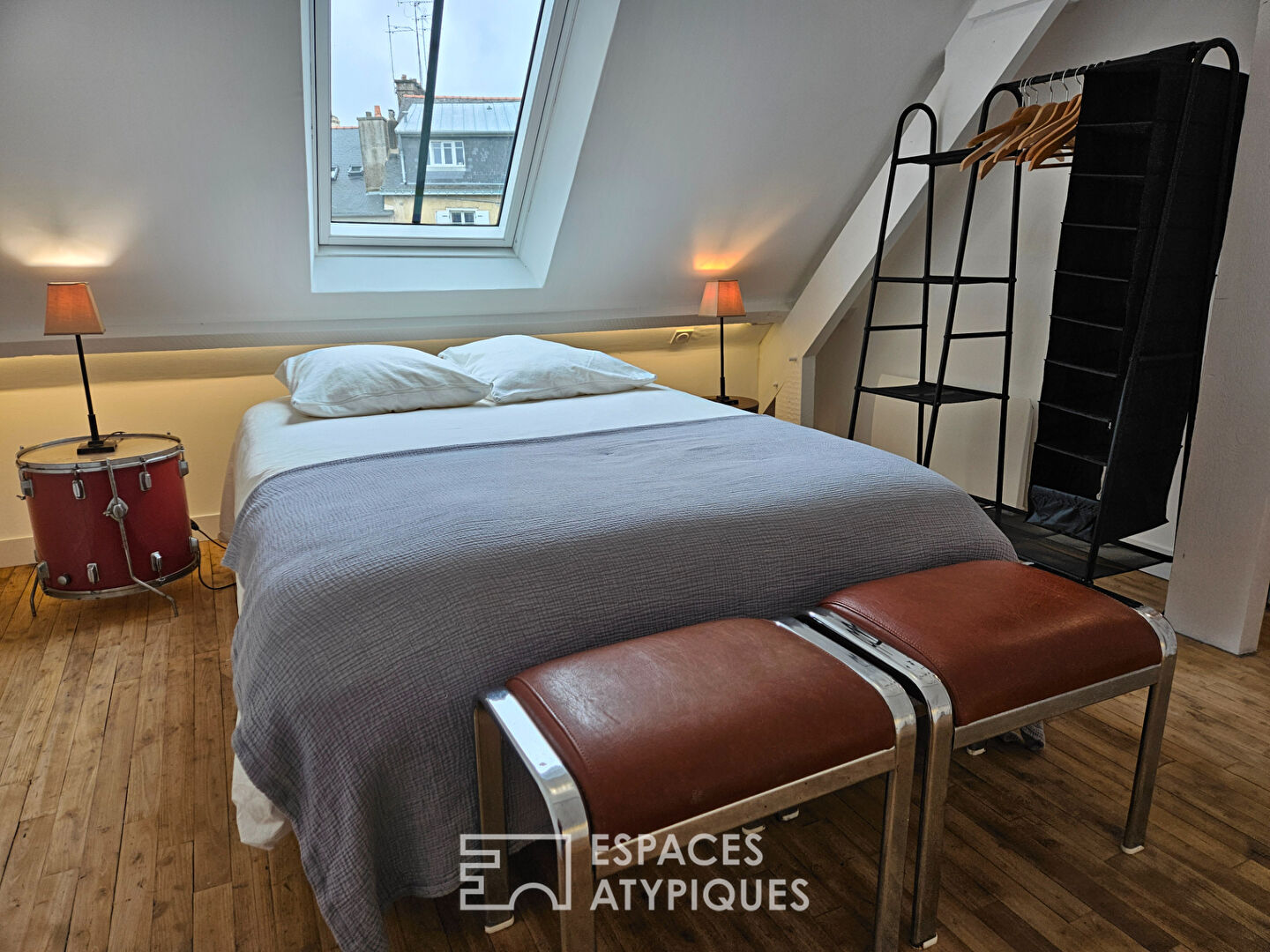 Apartment under the roofs of Vannes intramural