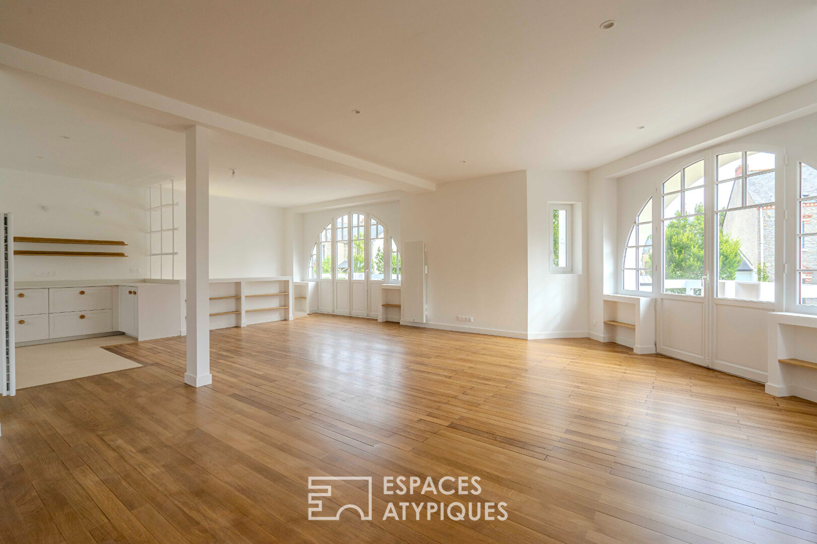 Superb Duplex in an Iconic Villa in La Baule