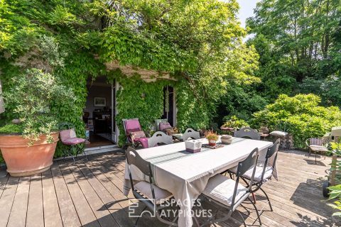 Charming property in its green setting a stone’s throw from the Parc de Saint-Cloud