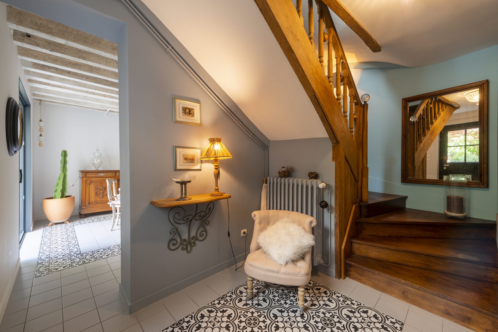 Charming renovated house in the heart of the town of Saumur.