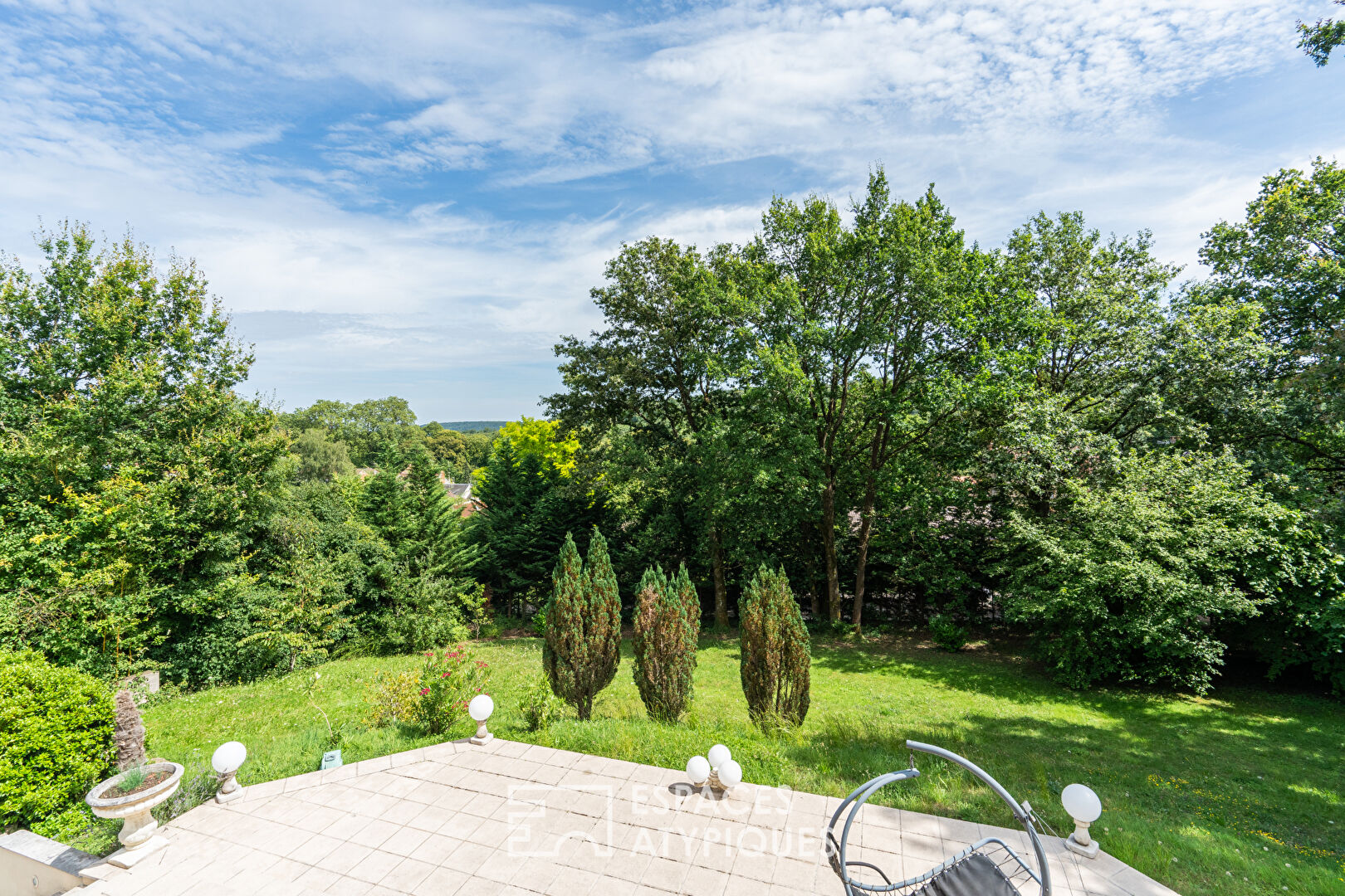 Demeure d’Exception avec Piscine et Spa à Dampierre-en-Yvelines,