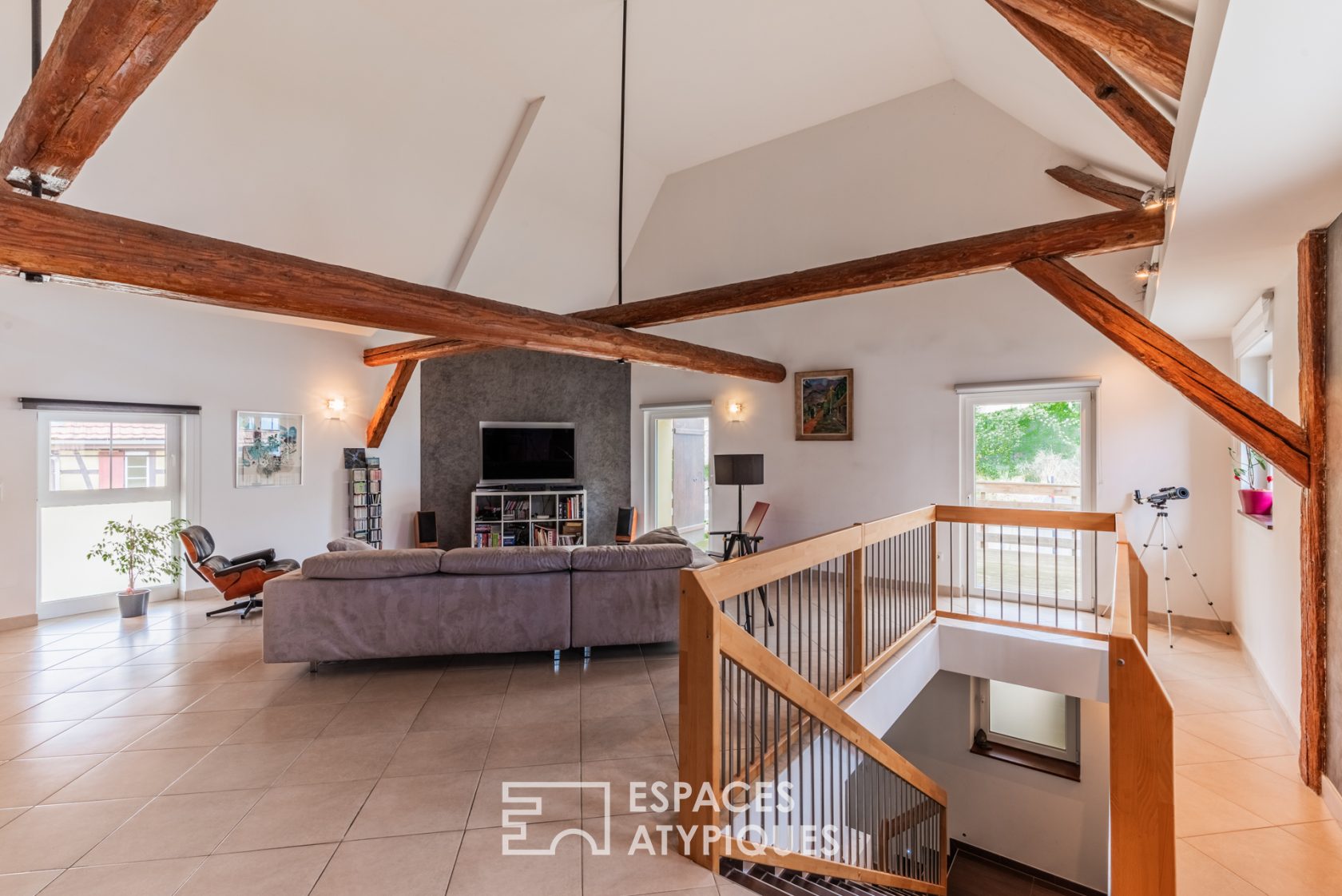 Loft with terraces and garden