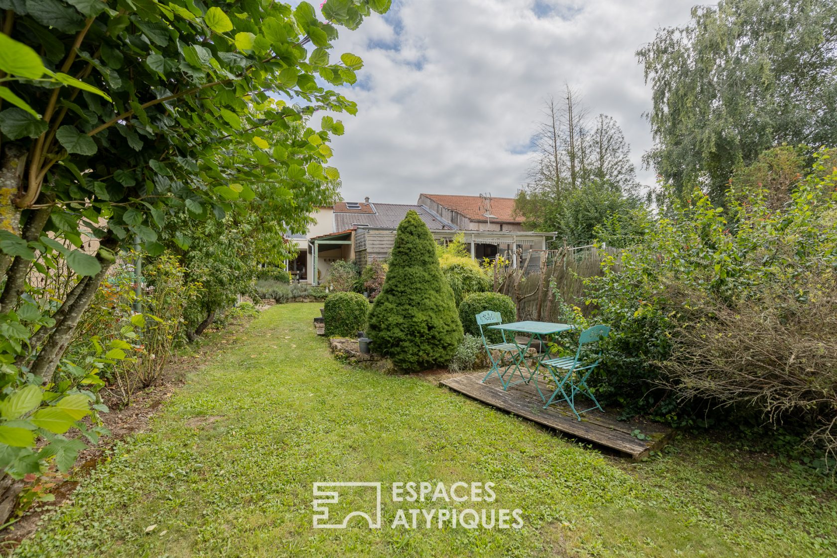 Renovated Lorraine house with terrace and garden