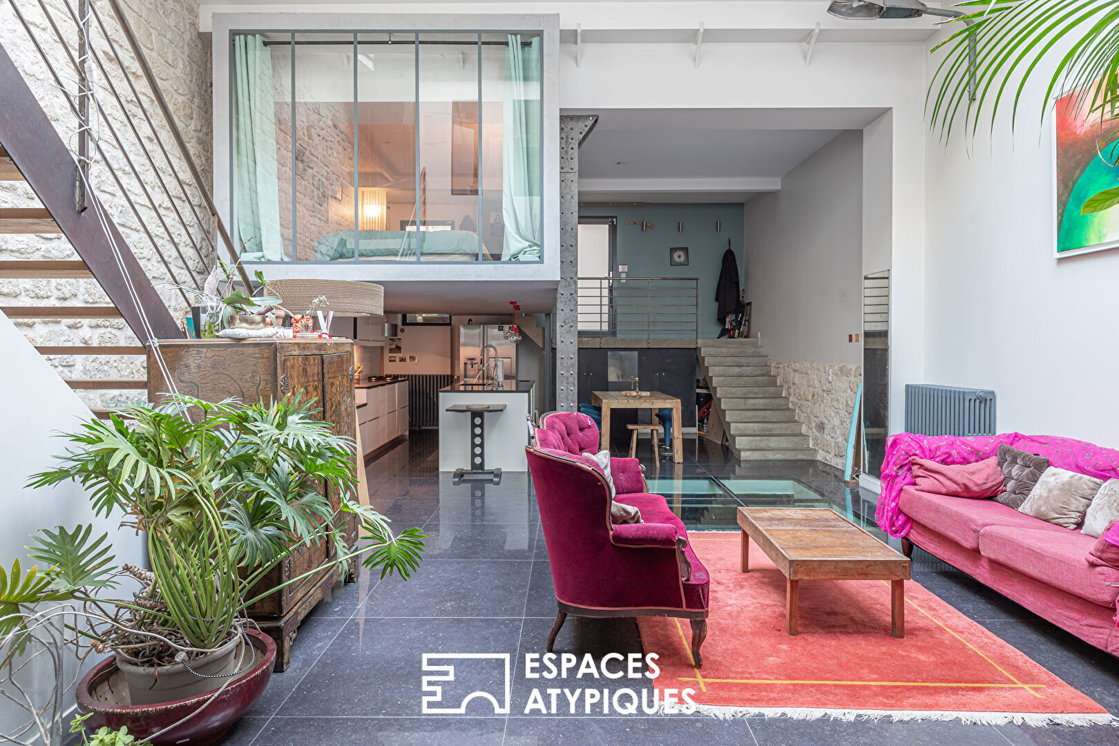 Industrial loft with courtyard