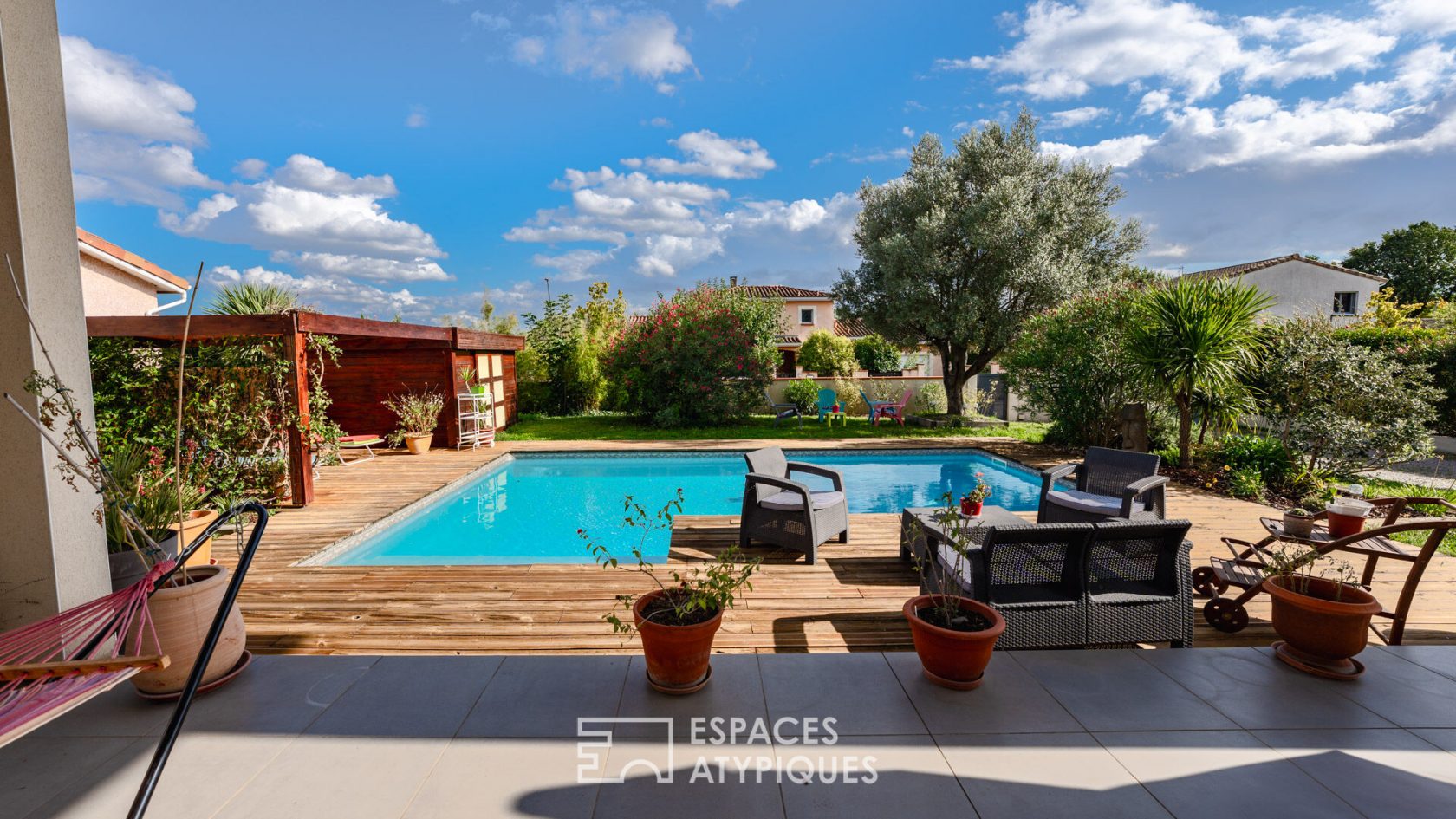 Family house in Colomiers with swimming pool and garage