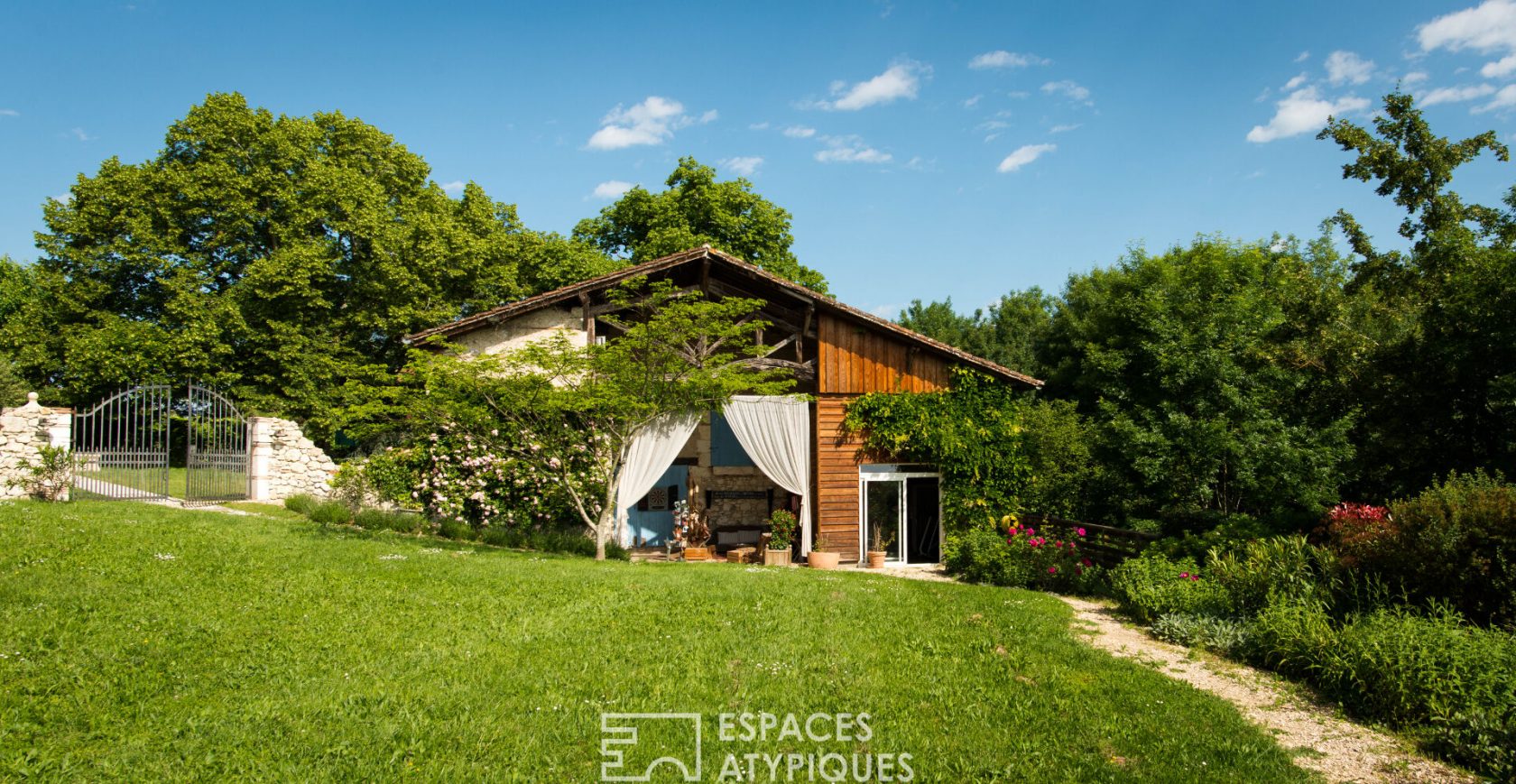 Mansion and gîtes in the heart of Lot et Garonne