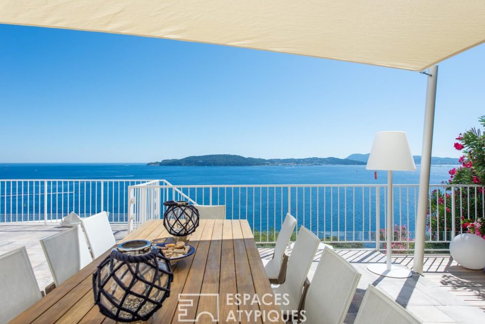 appartement vue mer a vendre toulon 83000 prix m2 cap brun var acheter espaces atypiques salon vue rade mer rct