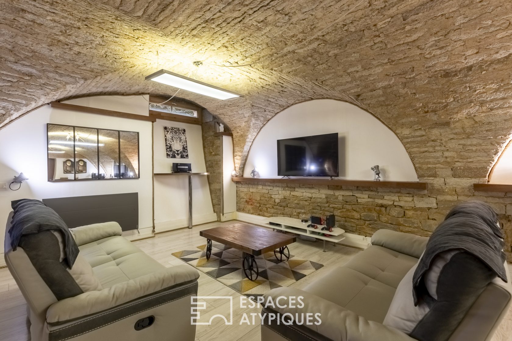 Loft atypique avec jardin dans un bâtiment historique