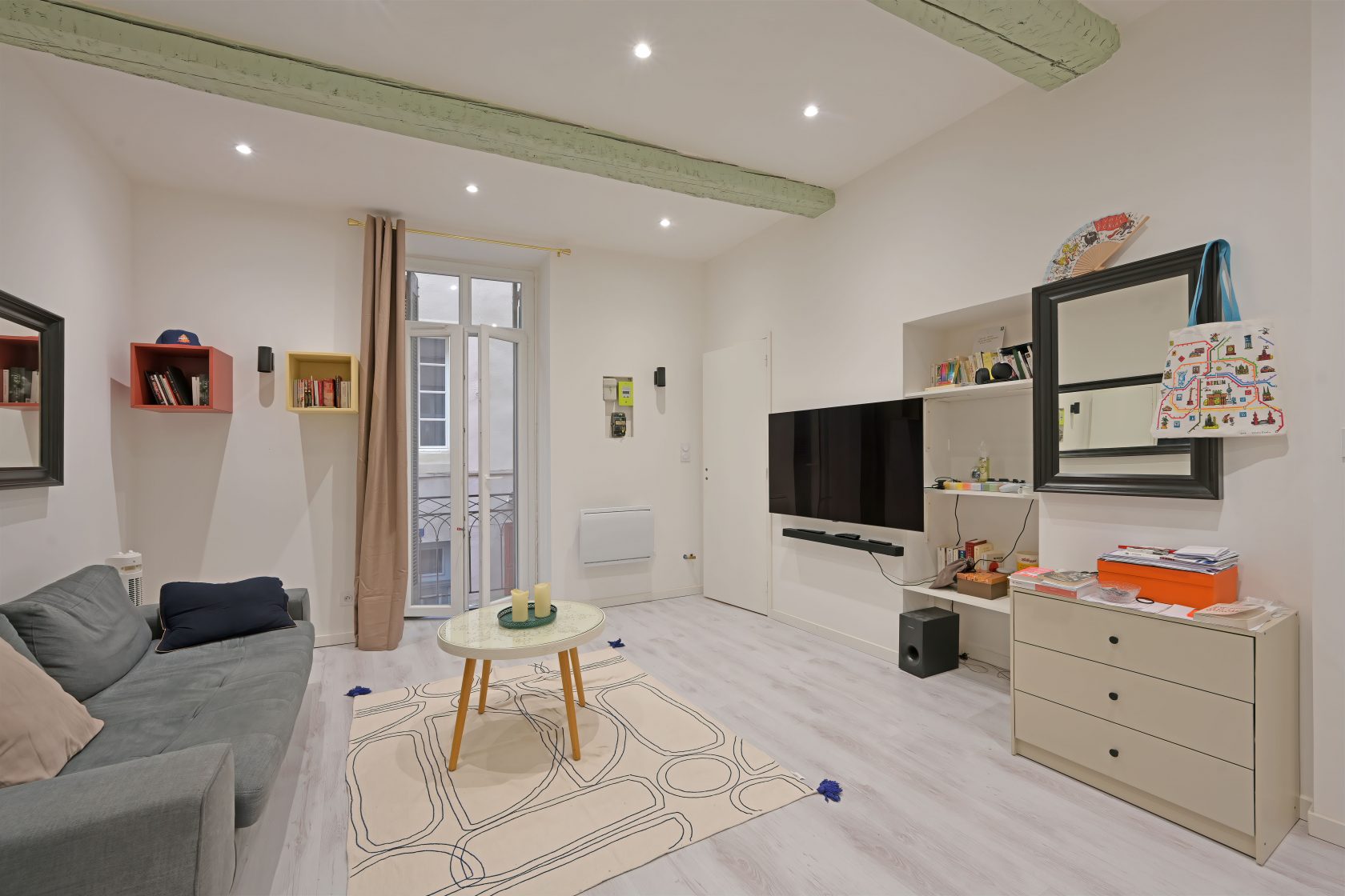 Appartement rénové – Cœur de ville