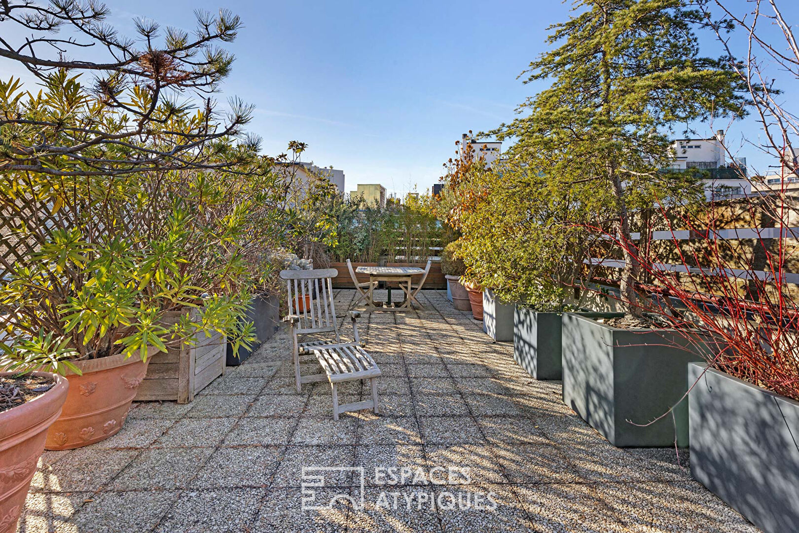 Penthouse avec terrasse à proximité du Parc Georges Brassens