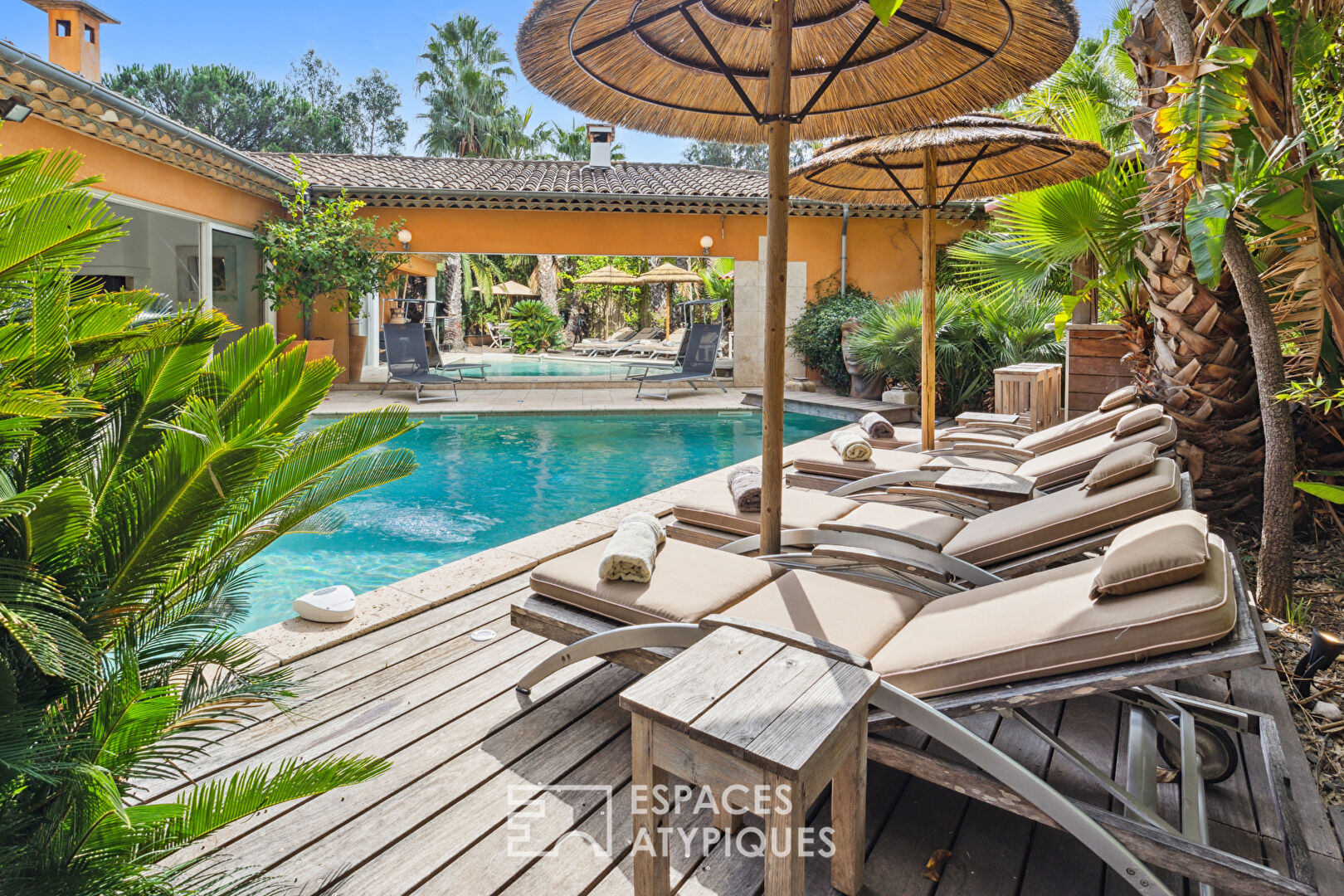 Villa avec piscine à l’ambiance Balinaise