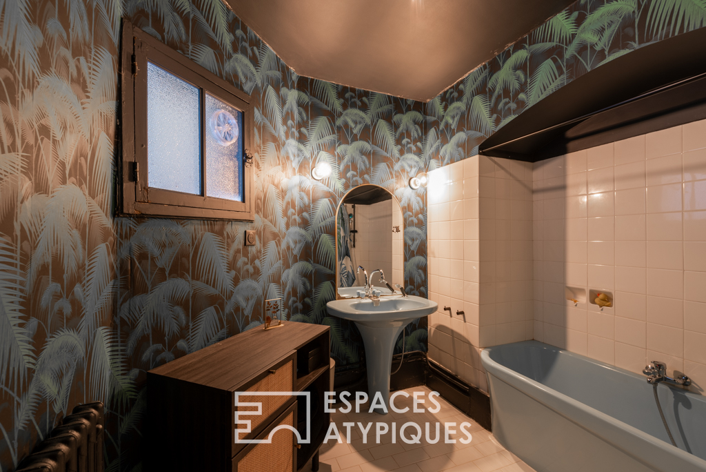 Bel appartement rénové, chargé d’histoire – hyper centre Rennes