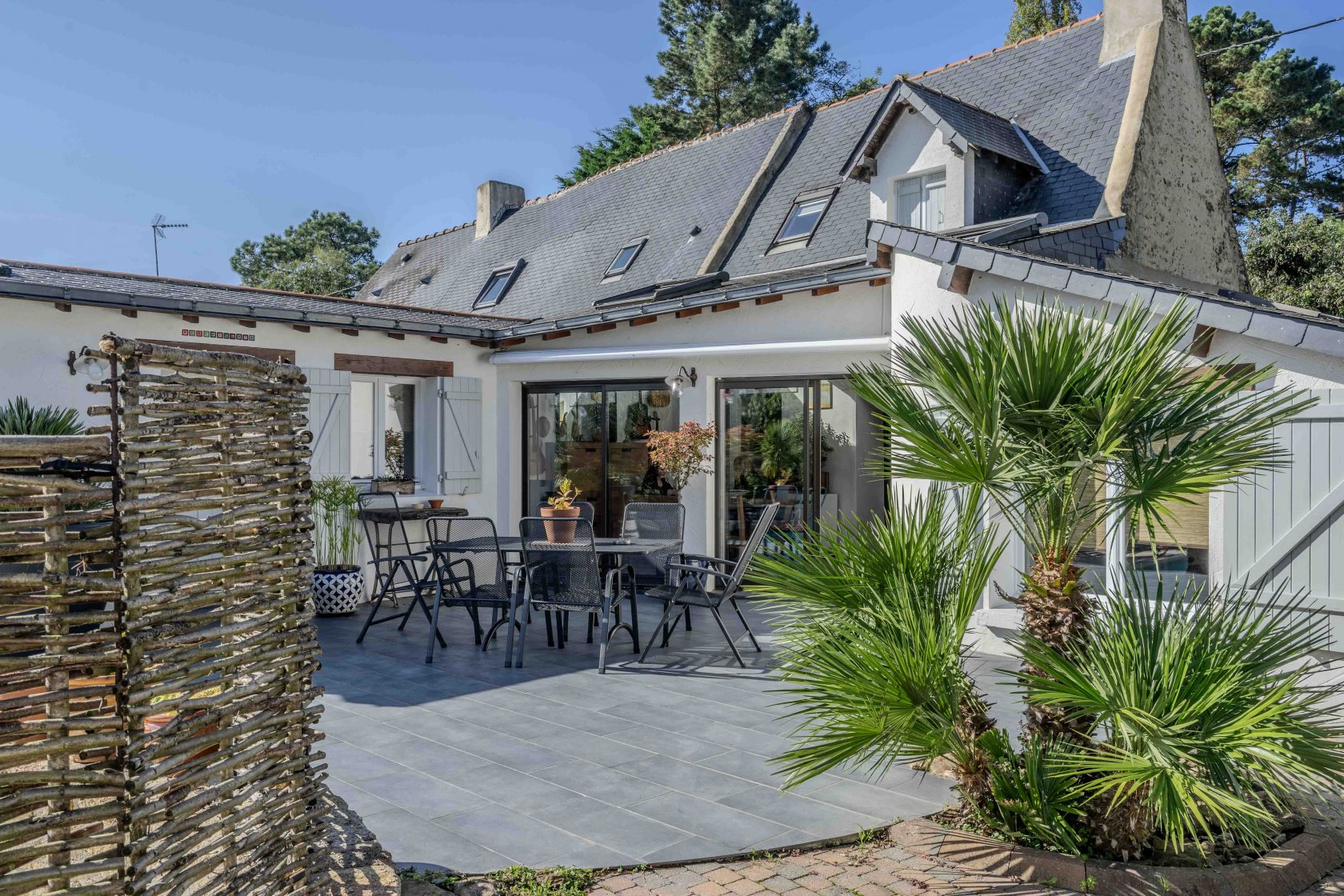 La belle des Salines – maison de caractère avec piscine à Mesquer