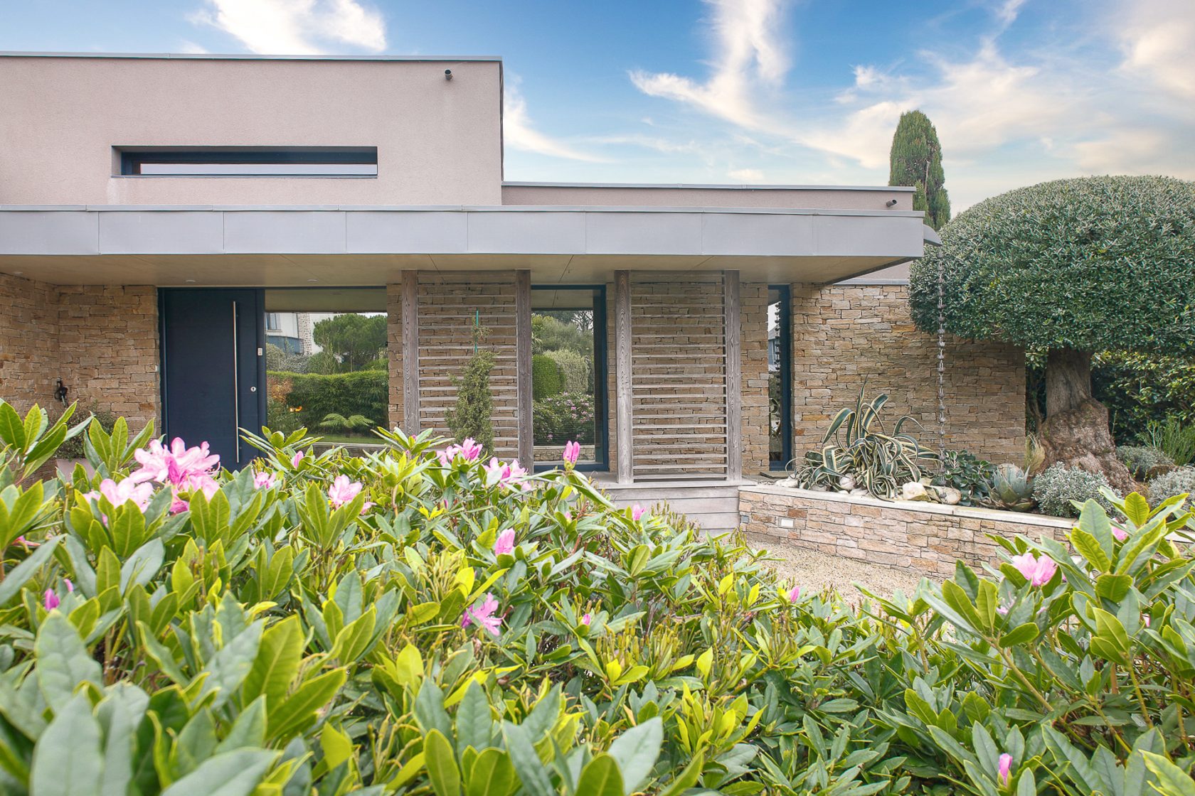 Villa d’architecte  haut de gamme avec piscine LANCIEUX