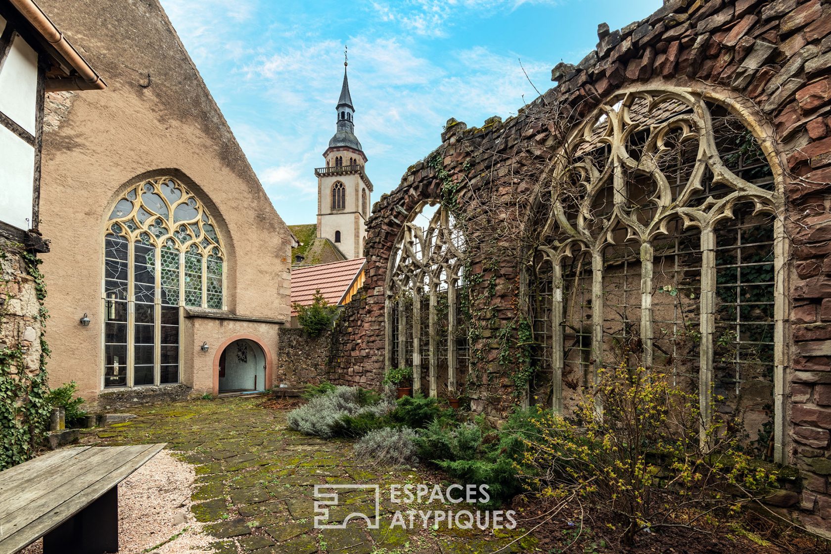 Former 17th century abbey and its fireplace Jacques Couëlle