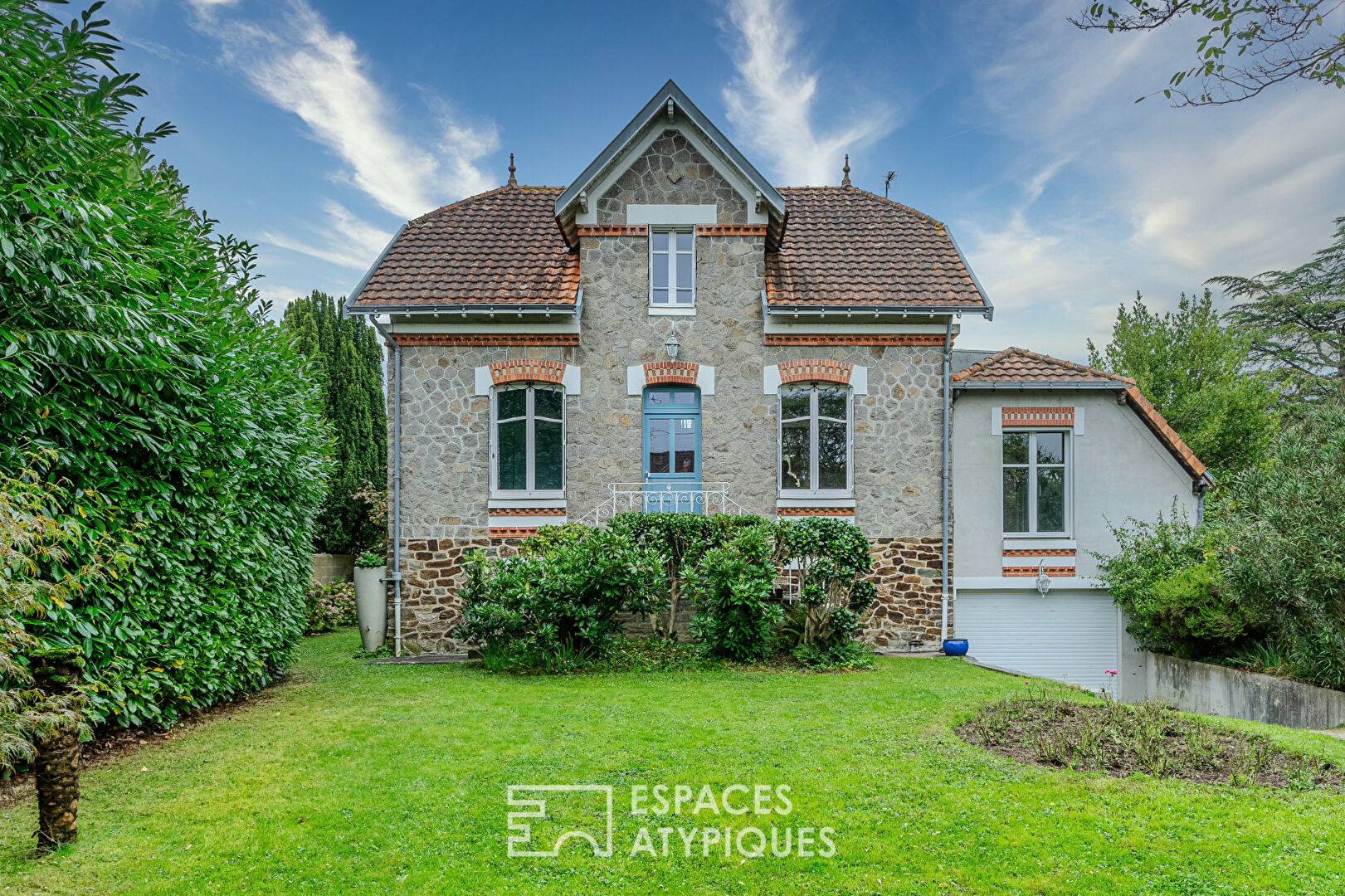 Maison bourgeoise et familiale au coeur de la Perverie