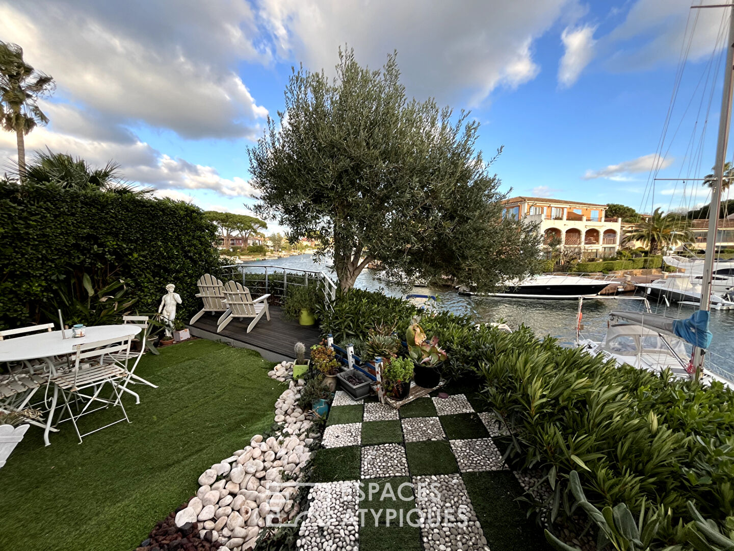 Appartement avec jardin et vue sur la marina