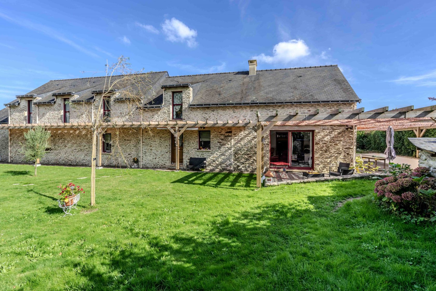 Longère de charme en hameau à proximité de Nantes