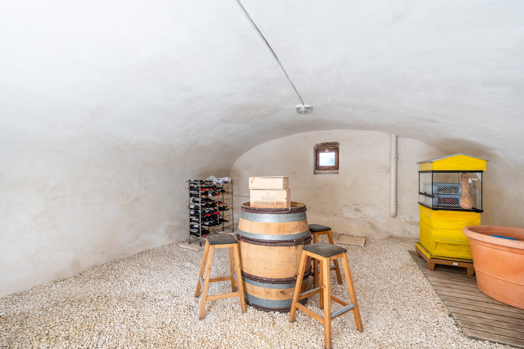 Ancien corps de ferme avec vue imprenable sur la chaîne des alpes