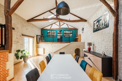 Charmante maison de famille avec piscine et dépendances à la campagne