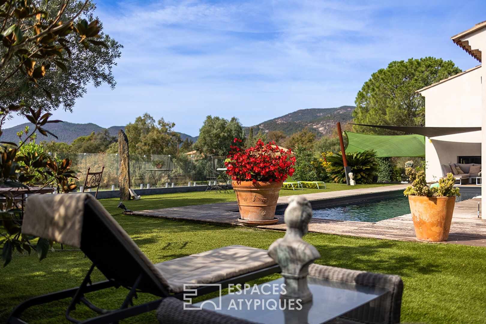 Villa contemporaine au coeur des vignes