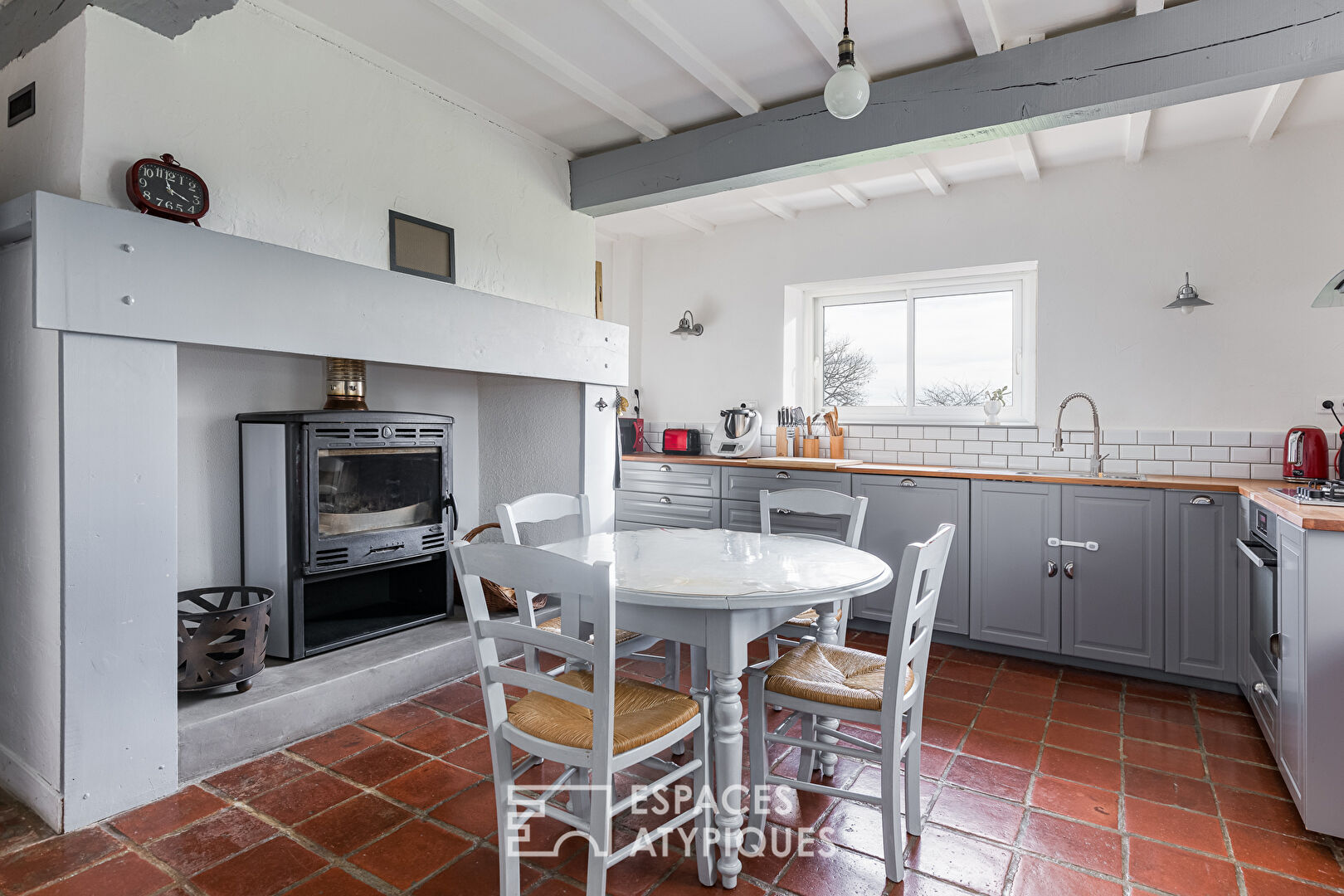 Maison en pierre et son cadre bucolique proche Gimont