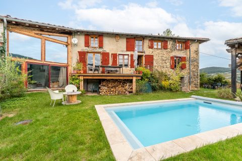 Stone house nestled in the heart of a Beaujolais hamlet