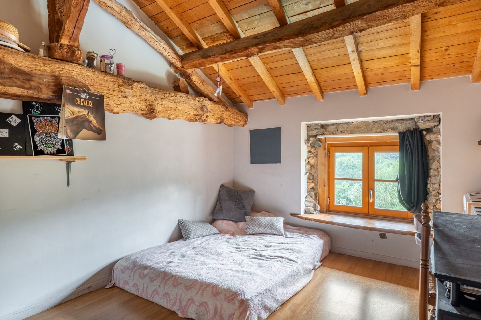 Stone house nestled in the heart of a Beaujolais hamlet