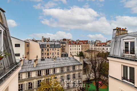 Dernier étage traversant – Village des Batignolles