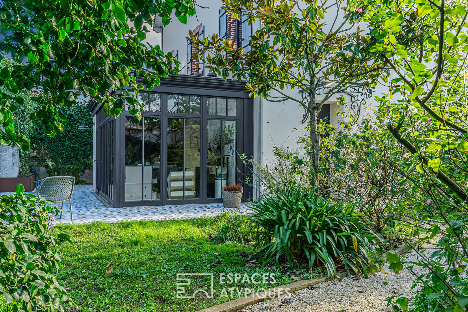 Chaleureuse demeure rénovée par architecte en bord de Loire