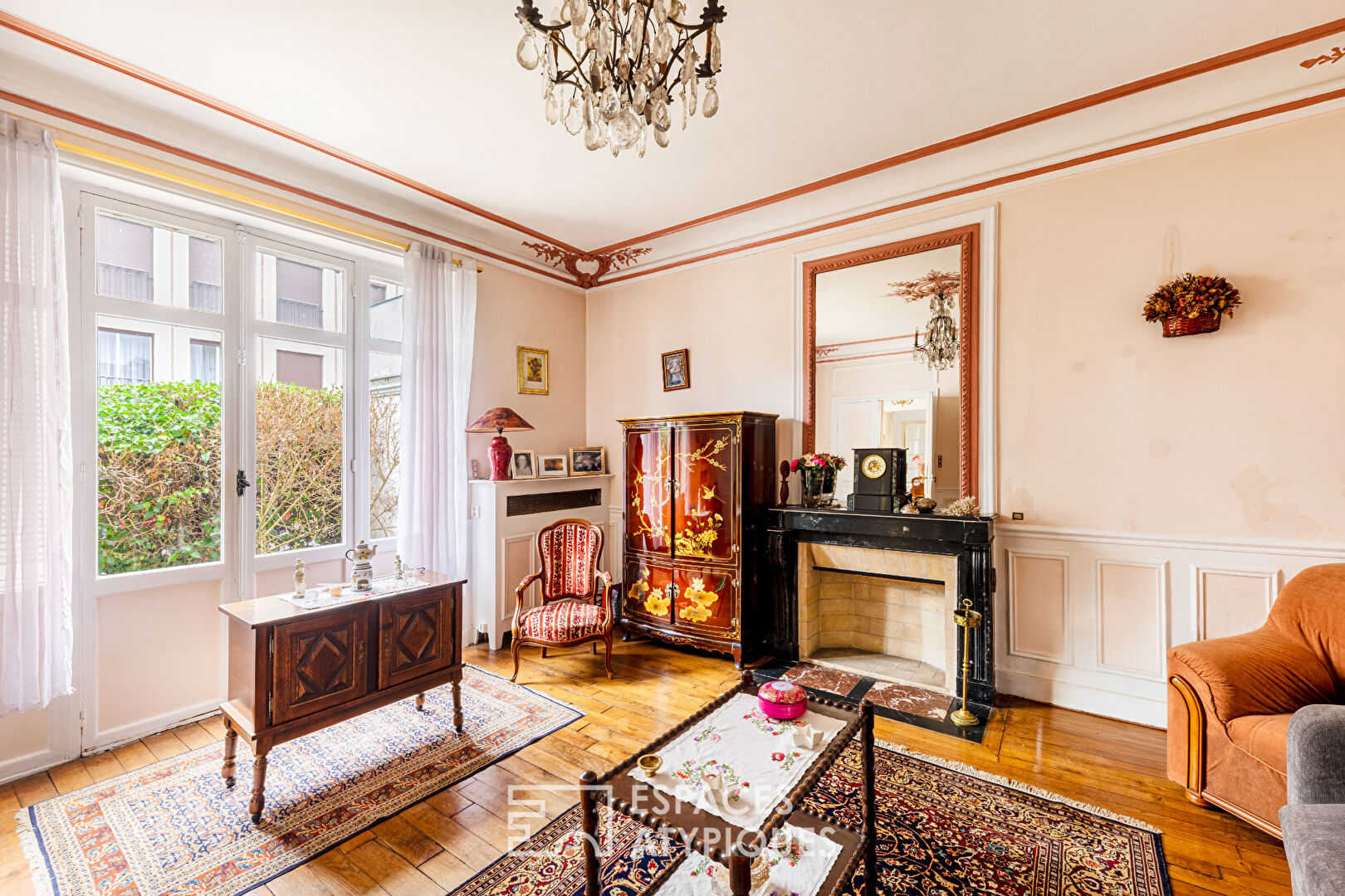 Maison bourgeoise à rénover au coeur d’Enghien les Bains