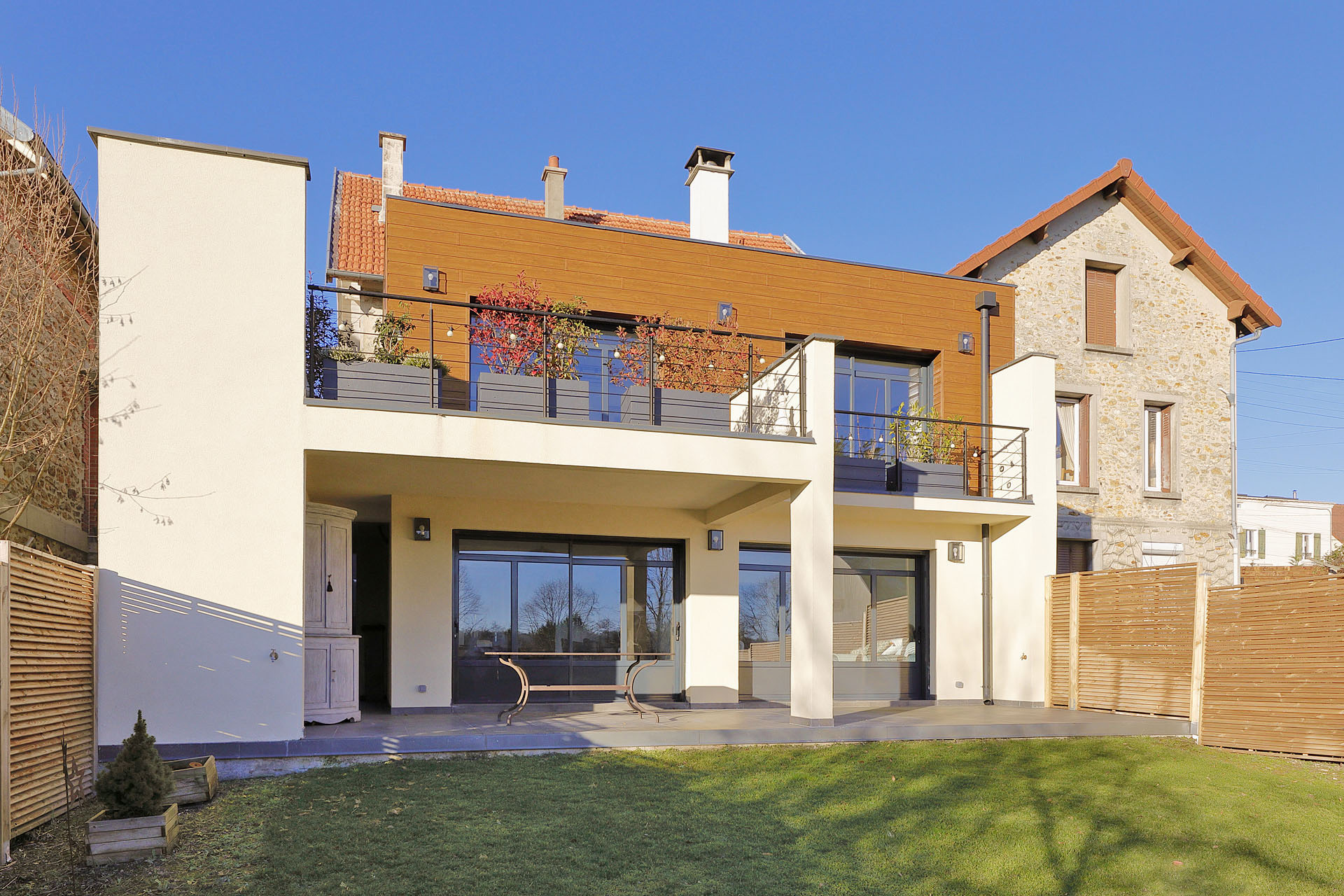 Millstone house with contemporary extension