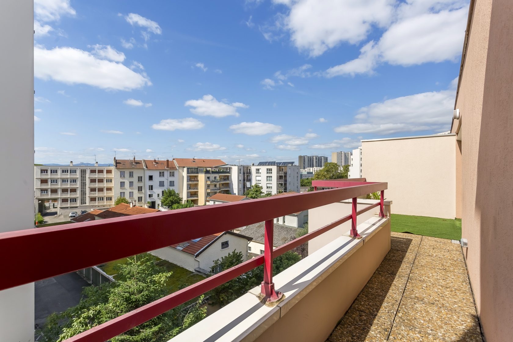 Appartement T2 – Moulin à vent – Terrasse – Dernier étage.