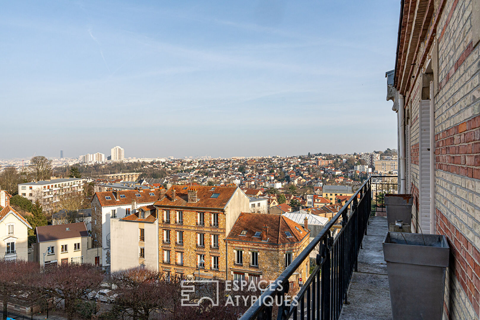 Duplex familial avec balcon filant et vue imprenable au coeur de Meudon