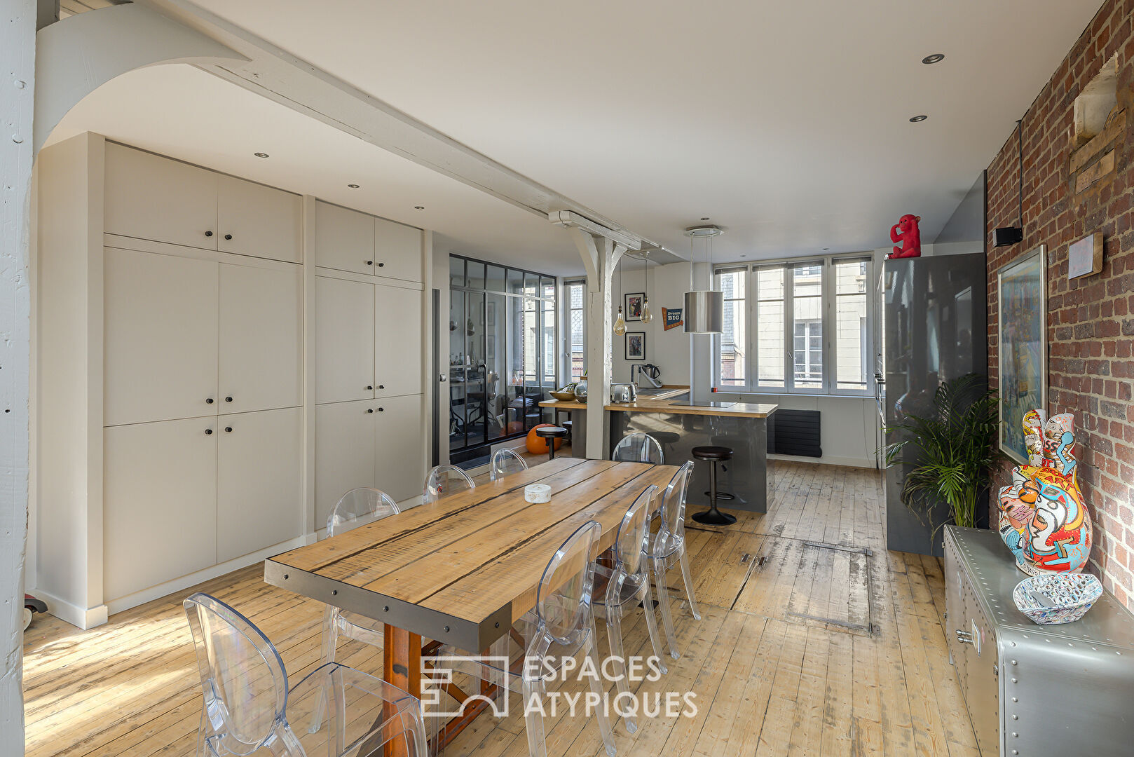 Loft-style apartment in the center of Rouen